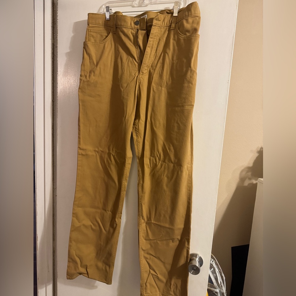 NWT Carhartt relaxed fit canvas pants